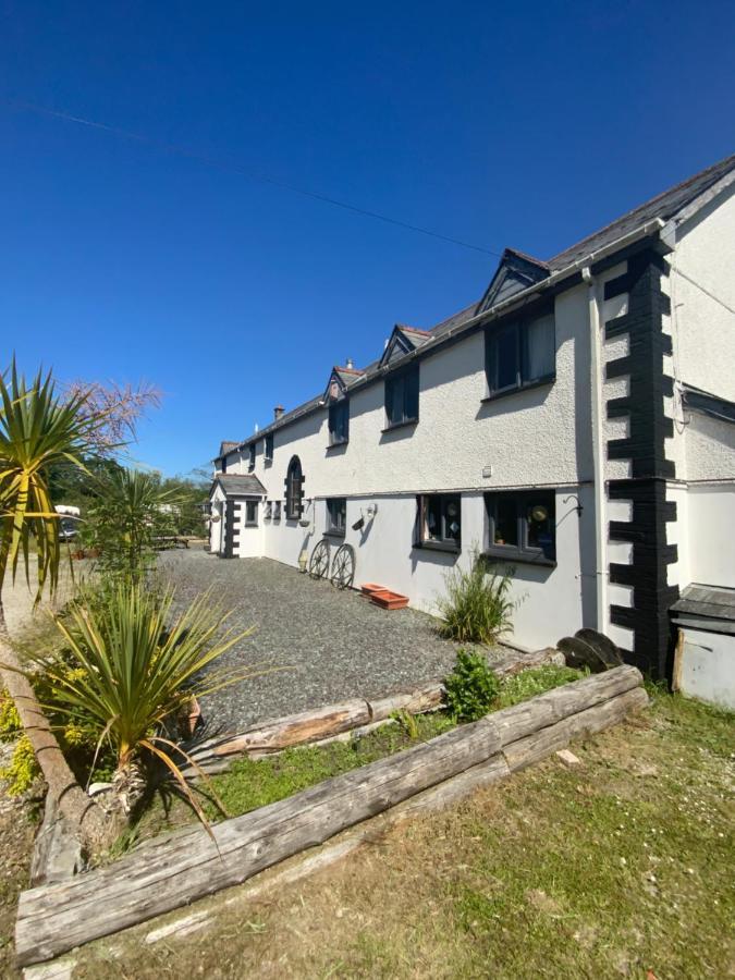 Innis Guest House And Campsite Penwithick Εξωτερικό φωτογραφία